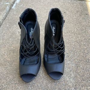 Black Heels size 7